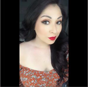 Meet your Posher, Veronica